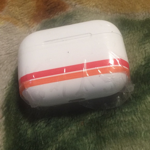 Copy EarPods - Picture 2 of 2